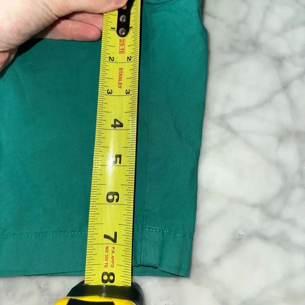 Burberry Men Brit Shorts (30W) 8Inch Khaki Green Shorts - Picture 4 of 9